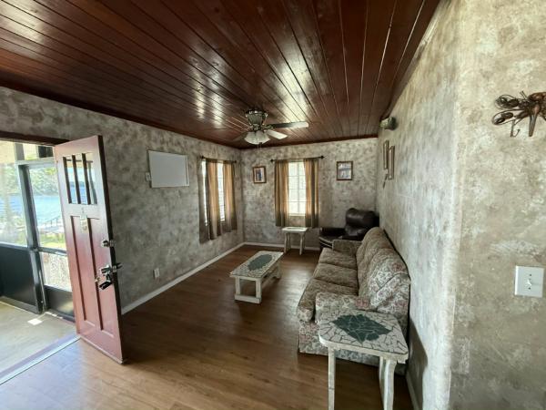 1980 Cabin Unknown  Home