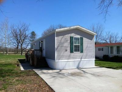 Mobile Home at 614 Carriage Lane Estate Streator, IL 61364