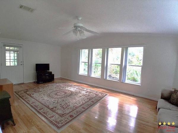 2002 PALM   Home