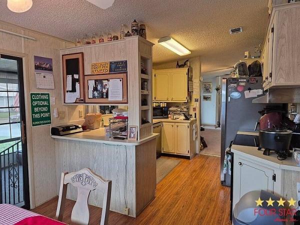 1990 PALM   Home