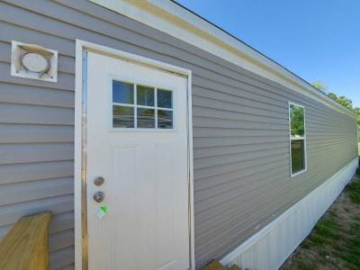 Photo 3 of 15 of home located at 7534 Us-60 #183 Republic, MO 65738