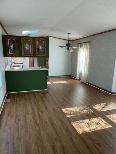 Photo 3 of 10 of home located at 5229 West Michigan Ave., #353 Ypsilanti, MI 48197