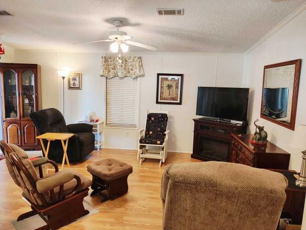 2004 PKWD Mobile Home