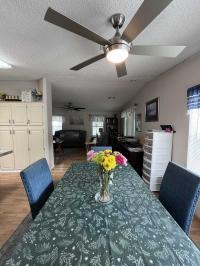 1994 Homette Manufactured Home