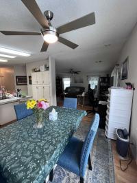 1994 Homette Manufactured Home