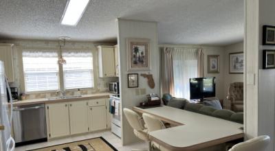 Photo 4 of 8 of home located at 2160 Leisure Lane Palmetto, FL 34221