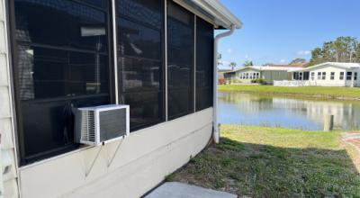 Photo 2 of 8 of home located at 2160 Leisure Lane Palmetto, FL 34221