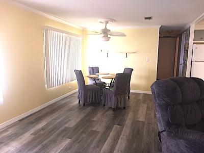 Photo 3 of 28 of home located at 390 Teakwood Dr. Ellenton, FL 34222