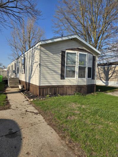 Mobile Home at 351 Osage Dr Wixom, MI 48393