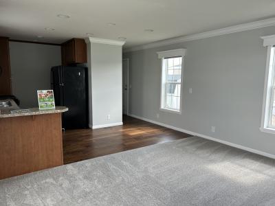 Photo 2 of 13 of home located at 6 Us Grant Ln West Chester, OH 45069