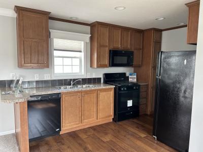 Photo 3 of 13 of home located at 6 Us Grant Ln West Chester, OH 45069