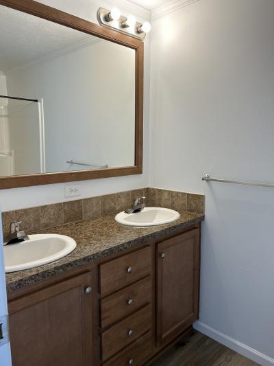 Photo 5 of 13 of home located at 13 Us Grant Ln West Chester, OH 45069