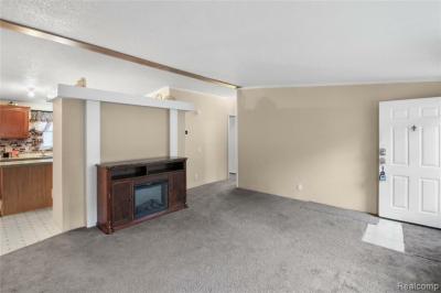 Photo 3 of 18 of home located at 13499 Heritage St Carleton, MI 48117