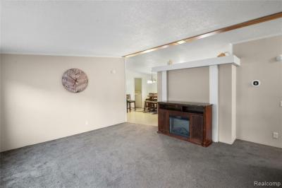 Photo 4 of 18 of home located at 13499 Heritage St Carleton, MI 48117