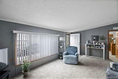 Photo 4 of 26 of home located at 2351 Hiddenview Dr Newport, MI 48166