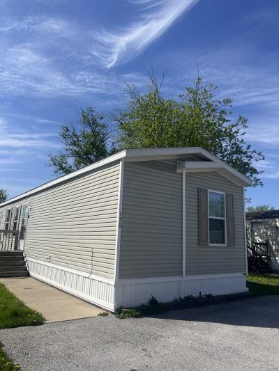 Photo 2 of 6 of home located at 130 Carriage Lane Sauk Village, IL 60411