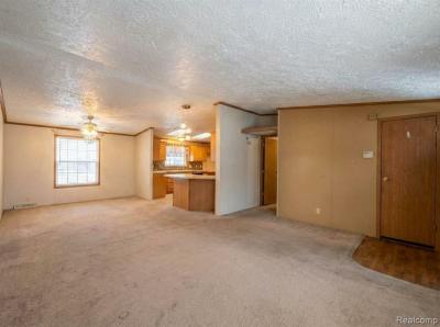 Photo 3 of 17 of home located at 4591 S. Haggerty Canton, MI 48188