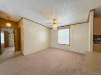 2000 Fallcreek Manufactured Home