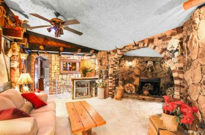 Photo 5 of 18 of home located at 46000 Geddes Rd. Canton, MI 48188