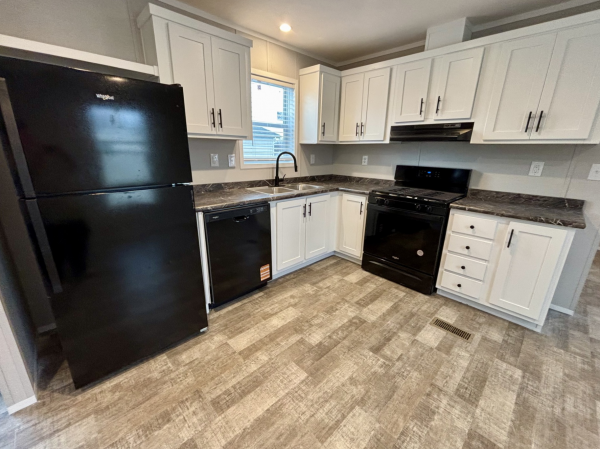 2026 Champion Home Builders, Inc. mobile Home