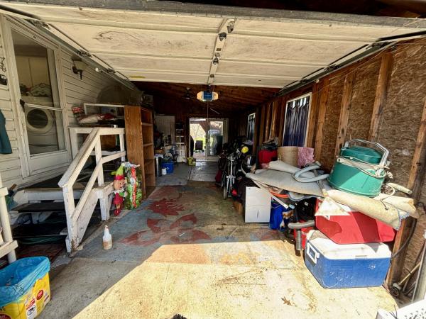 1990 Parkwood mobile Home