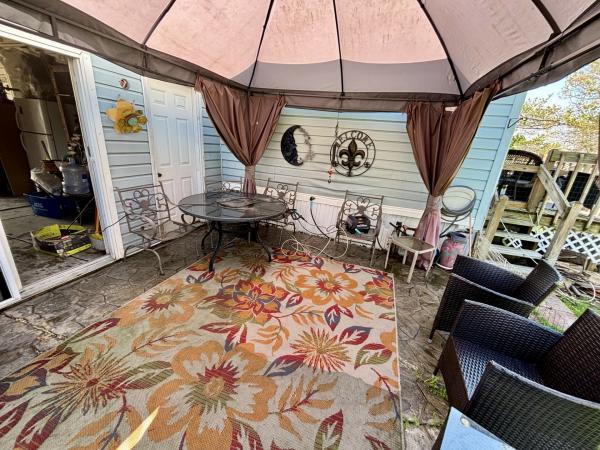 1990 Parkwood mobile Home