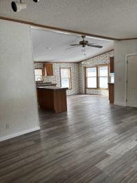 1999 Fairmont Manufactured Home