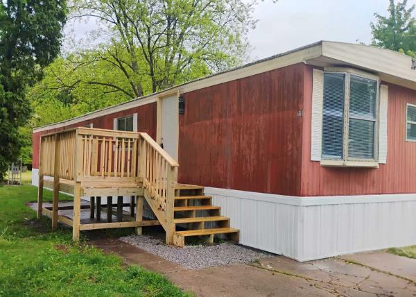 1983  Mobile Home For Sale