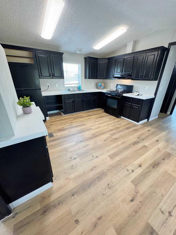 1997  Mobile Home For Sale