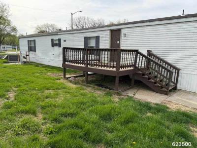 Mobile Home at Northbrook Mhc *See Fund 3430 N Peoria Rd Lot 16 Springfield, IL 62702