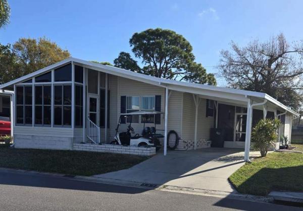 2000 Palm Harbor Manufactured Home