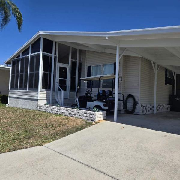 2000 Palm Harbor Manufactured Home
