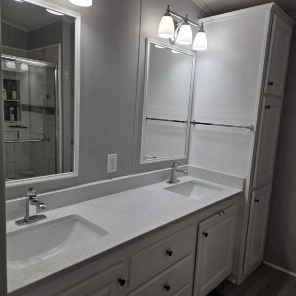 2000 Palm Harbor Manufactured Home