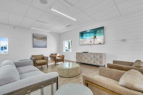 2000 Palm Harbor Manufactured Home