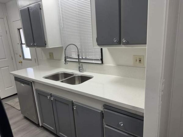 1980 Unknown Manufactured Home