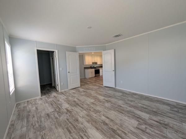 2026 Jacobsen Imperial LTD IMLT-45217B Mobile Home