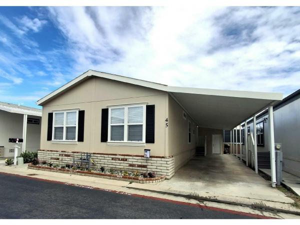 2012 Fleetwood Festival II 2201F24523B Manufactured Home