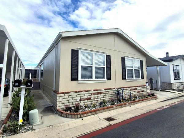 2012 Fleetwood Festival II 2201F24523B Manufactured Home