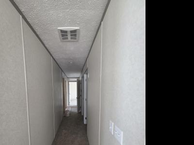 Mobile Home at 46 C St SW Navarre, OH 44662