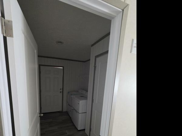 2026 Clayton 95PLH28563G Mobile Home
