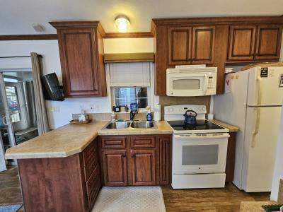 Photo 4 of 15 of home located at 7125 Fruitville Rd., Site 1177 Sarasota, FL 34240