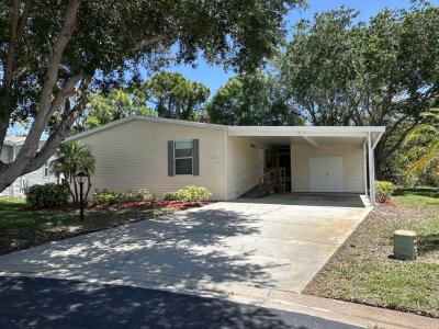 Photo 2 of 21 of home located at 4210 Galloway Court Sebastian, FL 32958