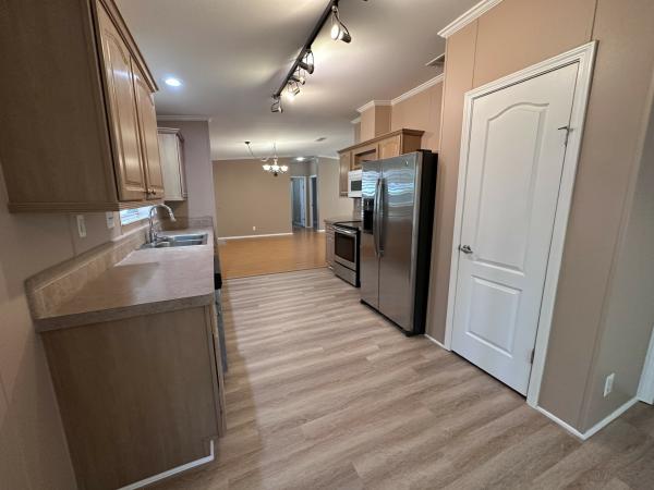 2004 Mobile Home