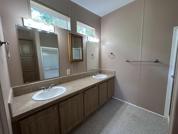2004 Mobile Home