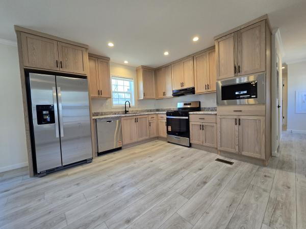 2025 Skyline COURAGE 910 Mobile Home