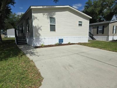 Mobile Home at 7082 Greenbrier Village Drive Lakeland, FL 33810