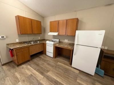 Mobile Home at 7204 Larkspur Ln Lot #106 Powell, TN 37849