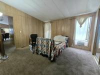 1983 SILVERCREST SILVERWOOD Manufactured Home
