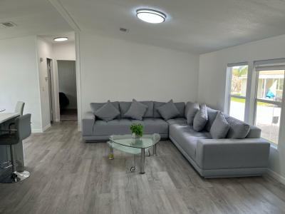 Photo 5 of 15 of home located at 1516 Barkwood Lane Orlando, FL 32828