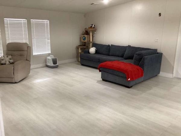 2000 Skyline HS Mobile Home